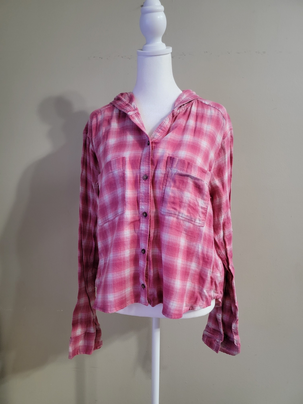 Hollister Pink Plaid Hooded Button-Down Shirt Size XL